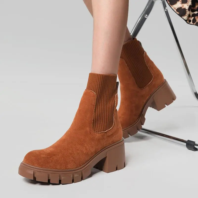 Bottines à Talons en Nubuck pour Femme : Élégance et Confort pour l'Automne-Hiver